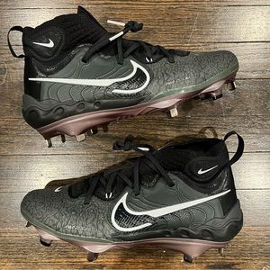 Nike Alpha Huarache NXT Black Metal Baseball Cleat DJ6517-010 Black Size 8.5